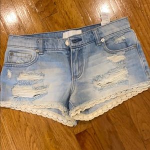 Garage - Flirty Festival Short, new w/ out tags, 0